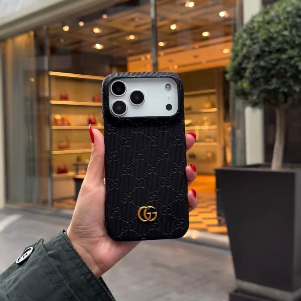 GG Branded Leather Case With Metal GG Monogram 🖤