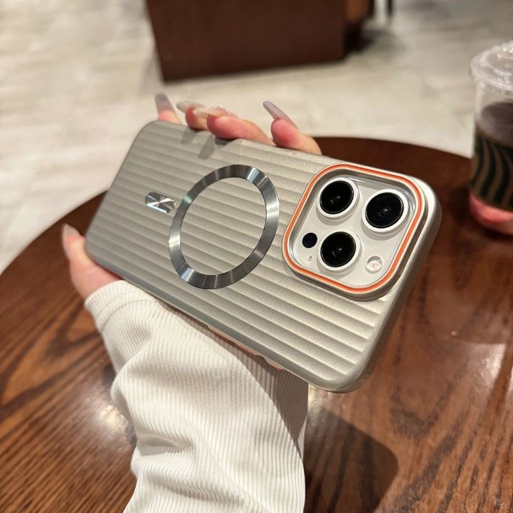 New Vk Edition Corrugated Matt Magsafe Case